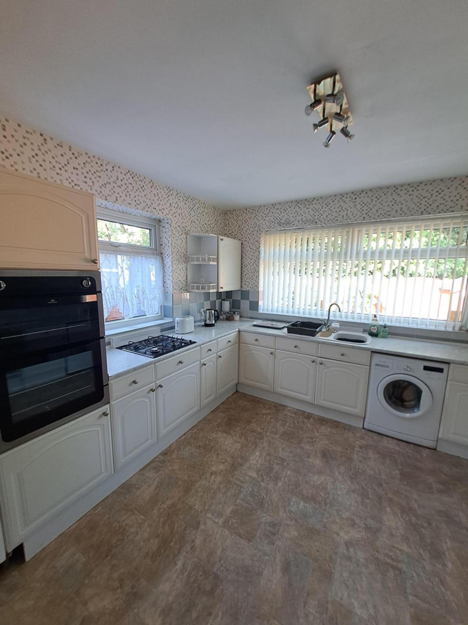 Dalton House - Three Bedroom Property Stretford Free Parking Near The Trafford Centre Manchester Ngoại thất bức ảnh